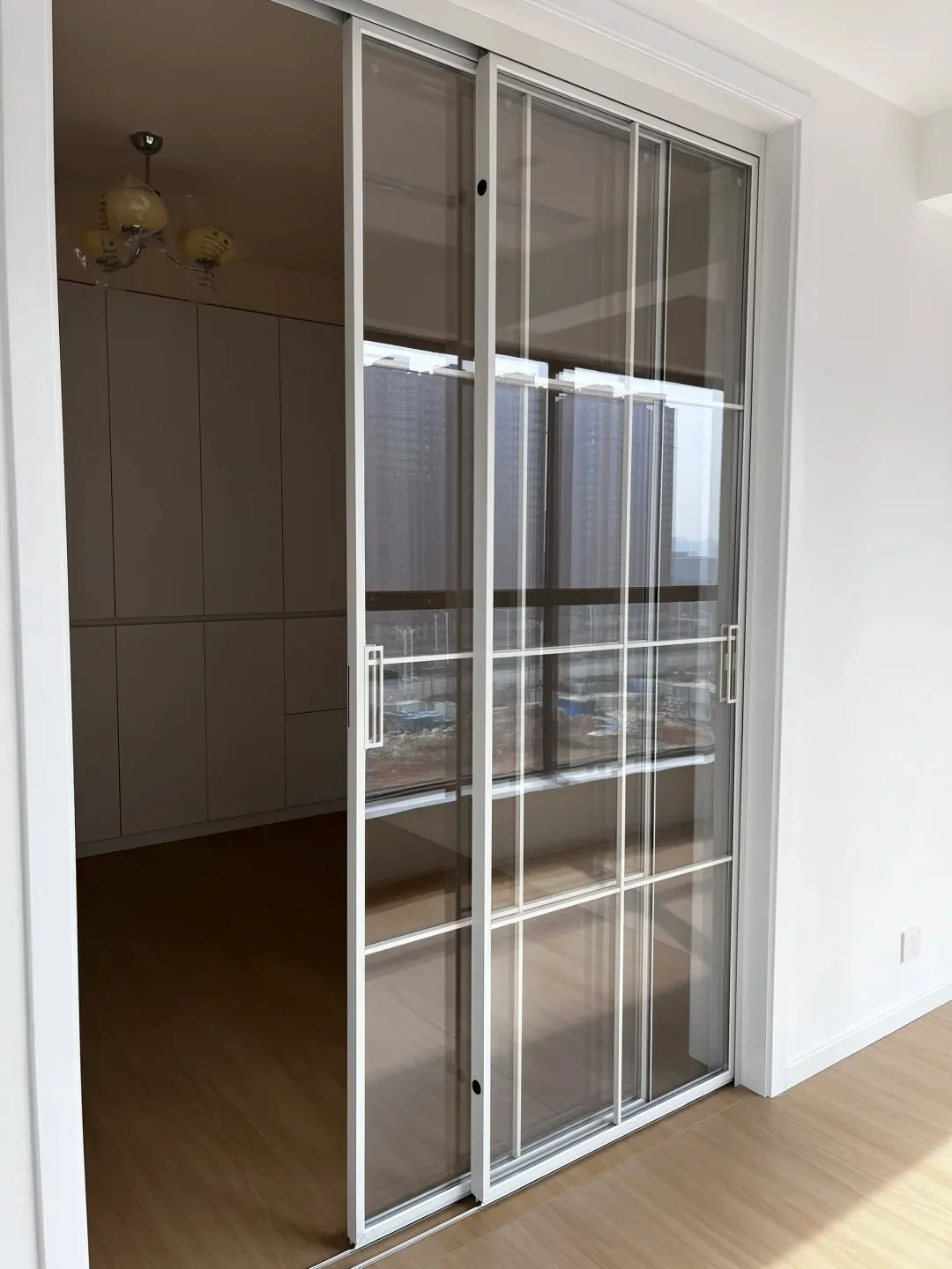 

Sixinalu Home Door Apartment Customized Impact Resistant Hurricane Aluminum Profile Double Tempered Glass Glass Sliding Doors