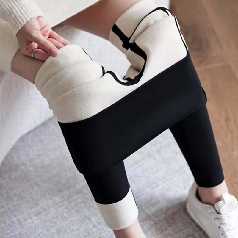 Golf Women's Clothing Winter New Outdoor Quick drying Sports Pants Skirt Warm Velvet Bottom Pants Versatile Elastic Short Skirt