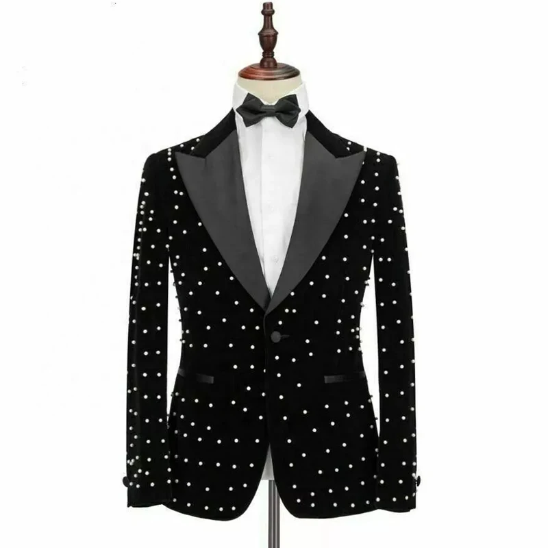 Stunning Beads Men Suits Slim Fit Black Velvet Wedding Tuxedos 2 Piece African Fashion Jacket with Pants Groom Wear