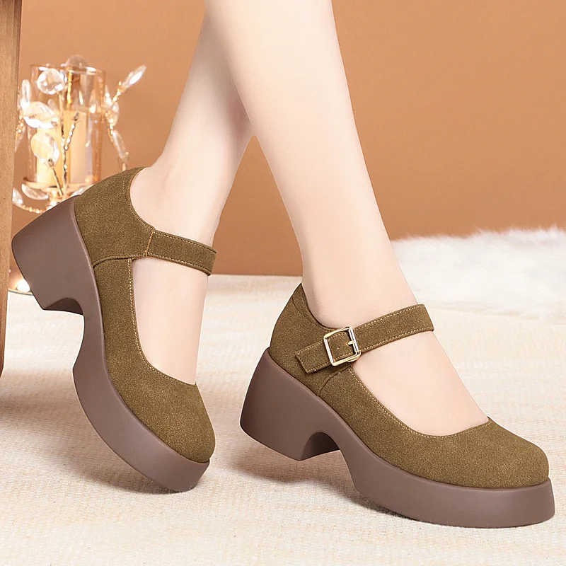 American Retro Breathable Leather Sponge Cake Sport Women's Shoes