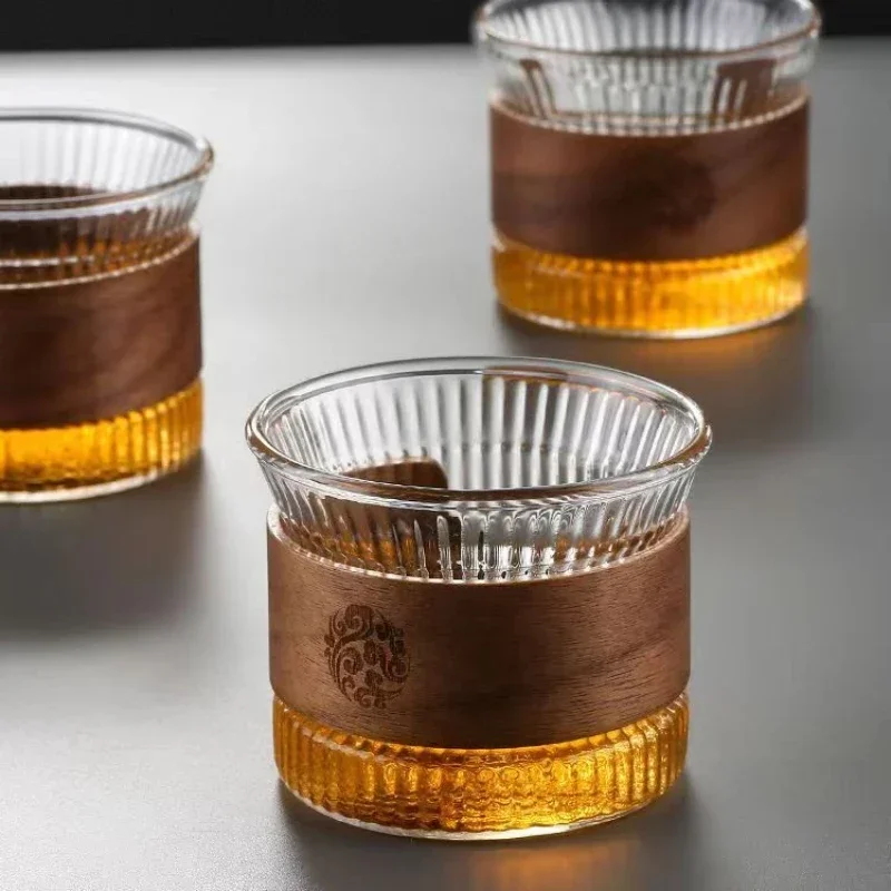 1pc Glass Coffee Mug Japanese Style Walnut Cup SleeveTransparent Kawaii Cup Coffeeware Beautiful Tea Mugs Beer Mug Cute Mug