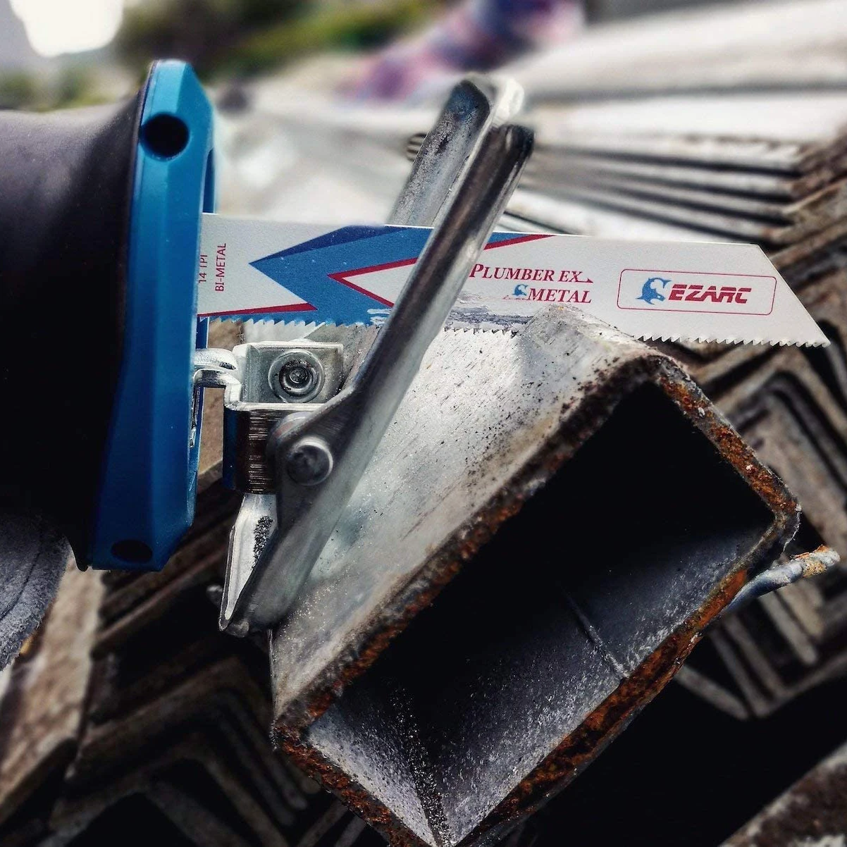 EZARC 5 Stück 6-Zoll Säbelsägeblätter 18TPI Bi-Metall Kobalt R622PT für Dünne Metallschnitte, Langlebige Säbelsägeblätter 150mm – Detail 5