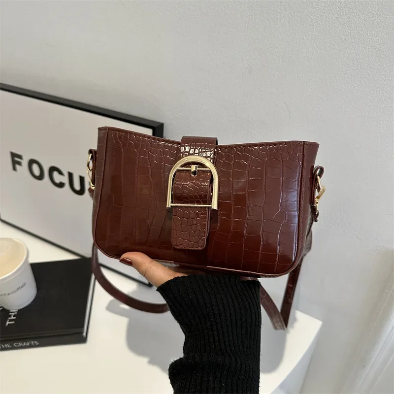 New Fashion Casual Shoulder Bag Simple Small Square Luxury Brand Crossbody Bag Trendy Personality Niche Women's Shoulder Bag