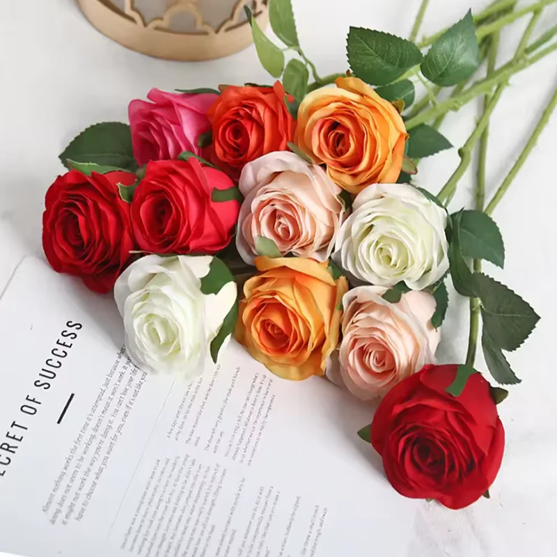 Set of Realistic Artificial Red Roses for Romantic Home and Event Decoration