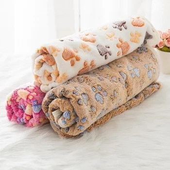 Soft Fluffy High Quality Pet Blanket Cute Cartoon Pattern Pet Mat Warm and Comfortable Blanket for Cat Dogs 4