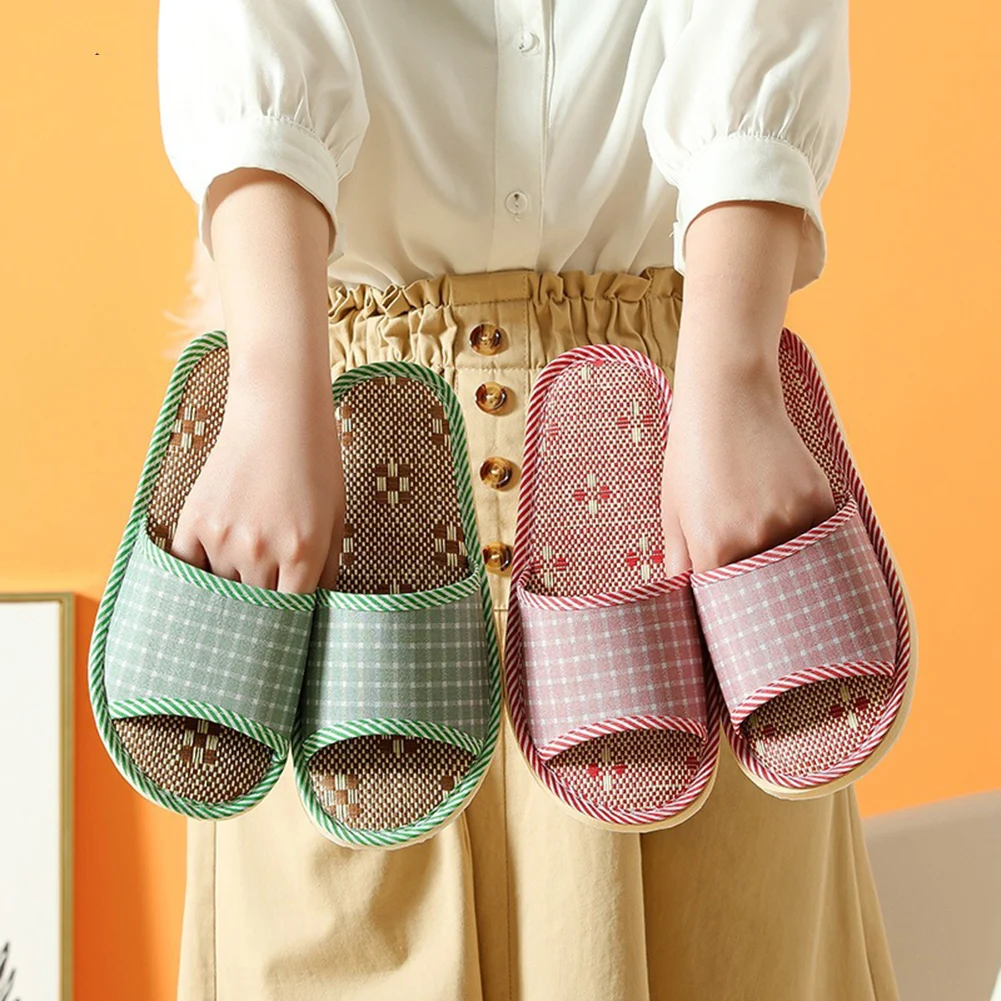 

Women Casual Printed Indoor Home Slippers Flower Soft Slippers Spring Autumn Flip Flops Female Linen Slides Slippers