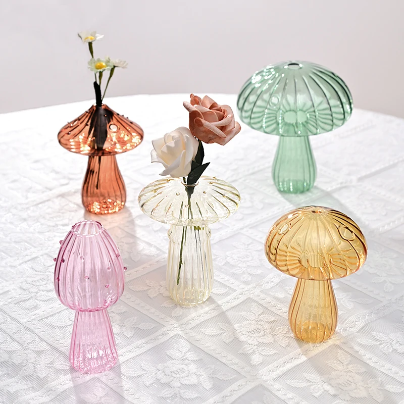 Mini Glass Bud Vases 1