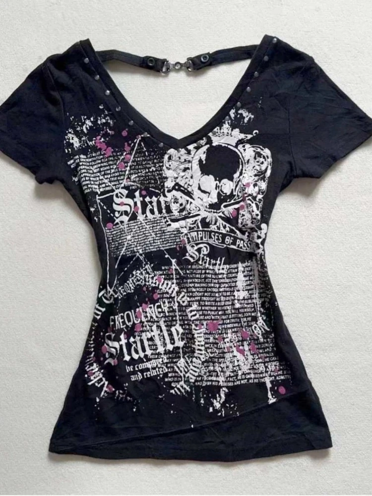 ตัวเลือกสินค้า เสื้อยืดวินเทจผู้หญิง ลายกราฟิก แขนยาว แนว Punk Gothic