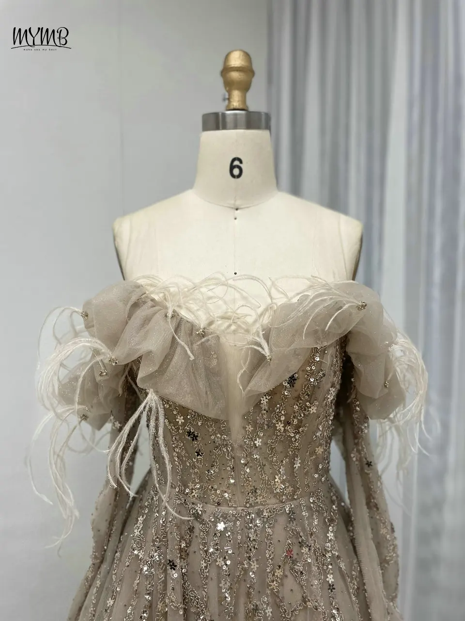 MYMB Atemberaubendes rosa trägerloses schulterfreies Promi-Partykleid mit Perlen und Federn, luxuriöses A-Linien-Abend-Hochzeitskleid mit Schnürung am Rücken – Detail 11