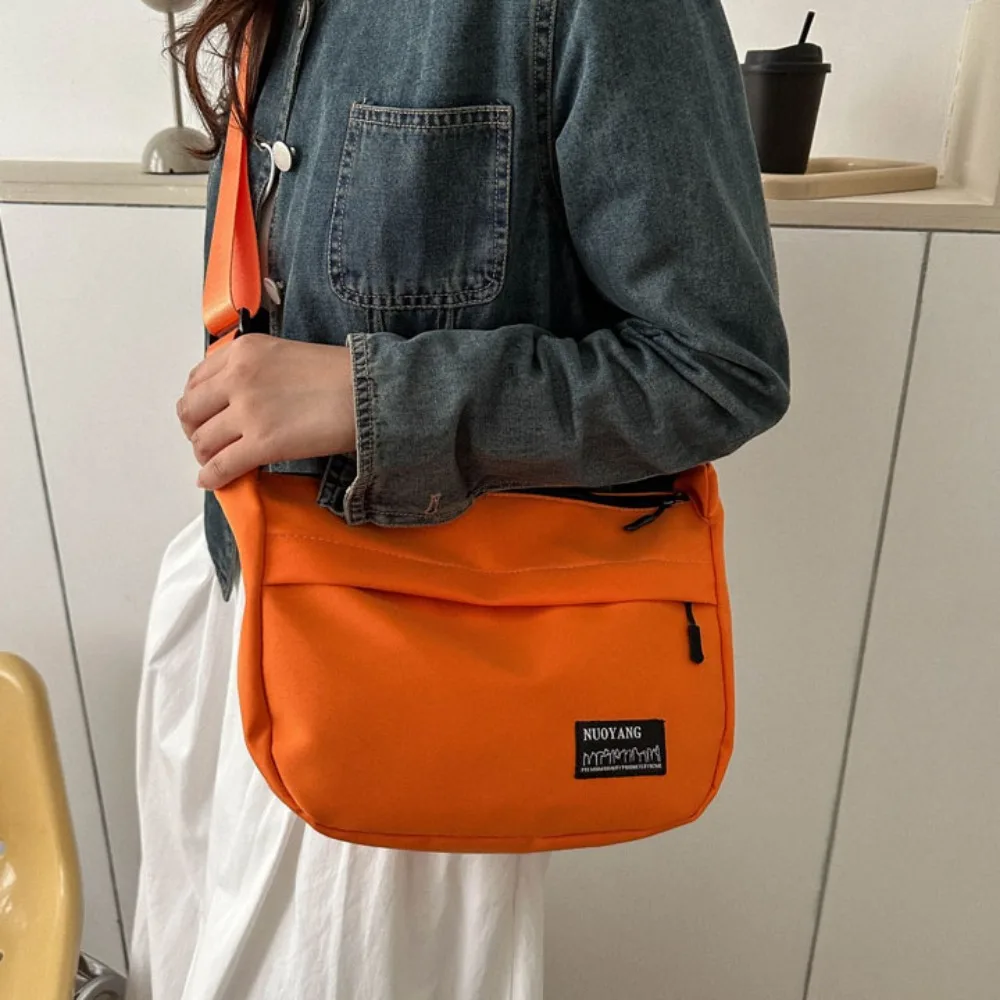 Hot Sale Lady Shoulder Bag Large Capacity Underarm Bag Casual Commuting Bag Daily Life Handbag Messenger Bag Crossbody Bag