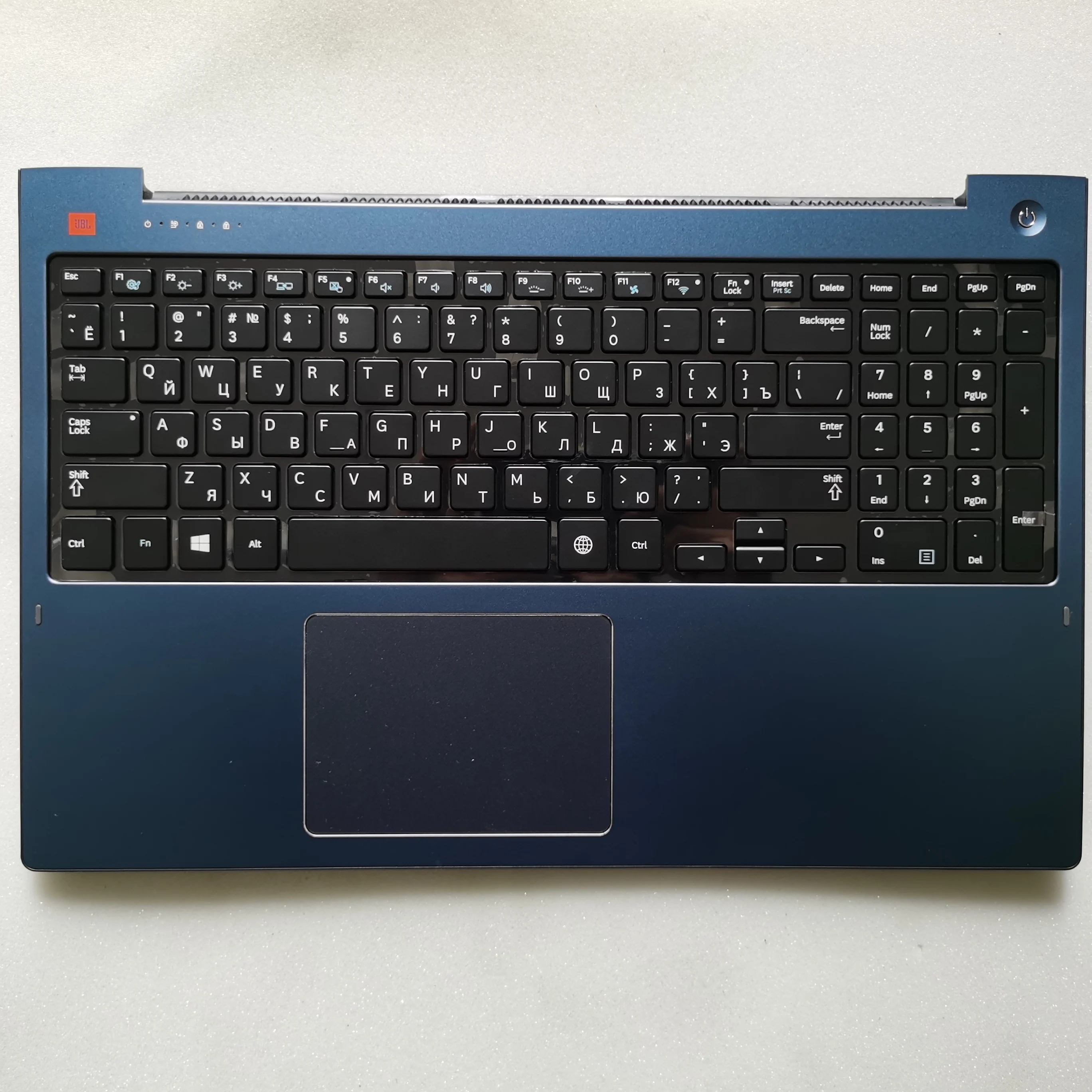 Русская новая клавиатура для ноутбука с радиатором samsung 570Z5E 580Z5E 670Z5E 680Z5E 671Z5E RU
