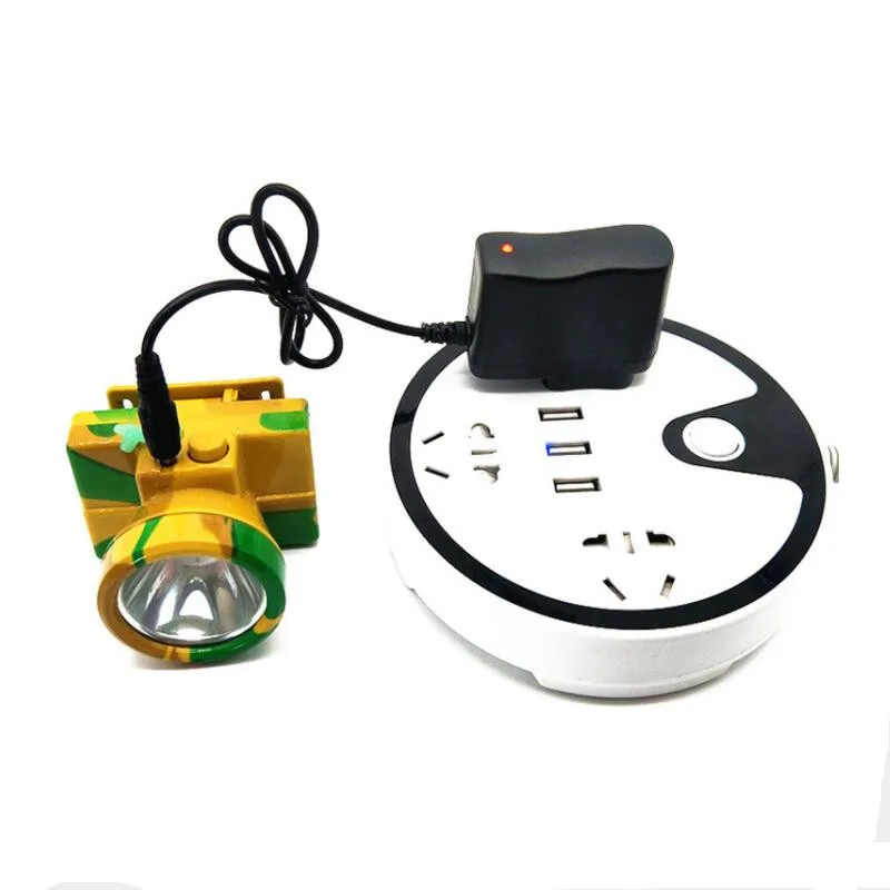 Charger Adapter Power Supply Adapter Battery Charger Adapter 4.2V 500mA DC 3.5mm 5.5mm AC For 3.7V flashlight 18650 16340 flashlight torch lamp