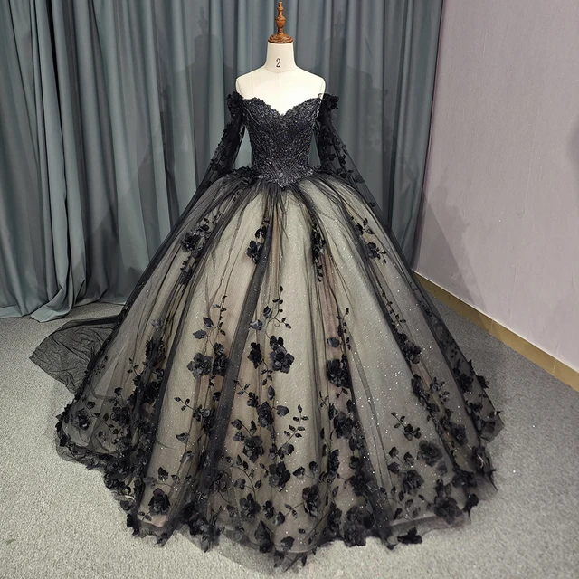 Black Sweetheart Quinceanera Dresses Ball Gown Off The Shoulder Tulle Organza Beads Crystal Cape Sleeve vestidos de quinceañera 6772 4