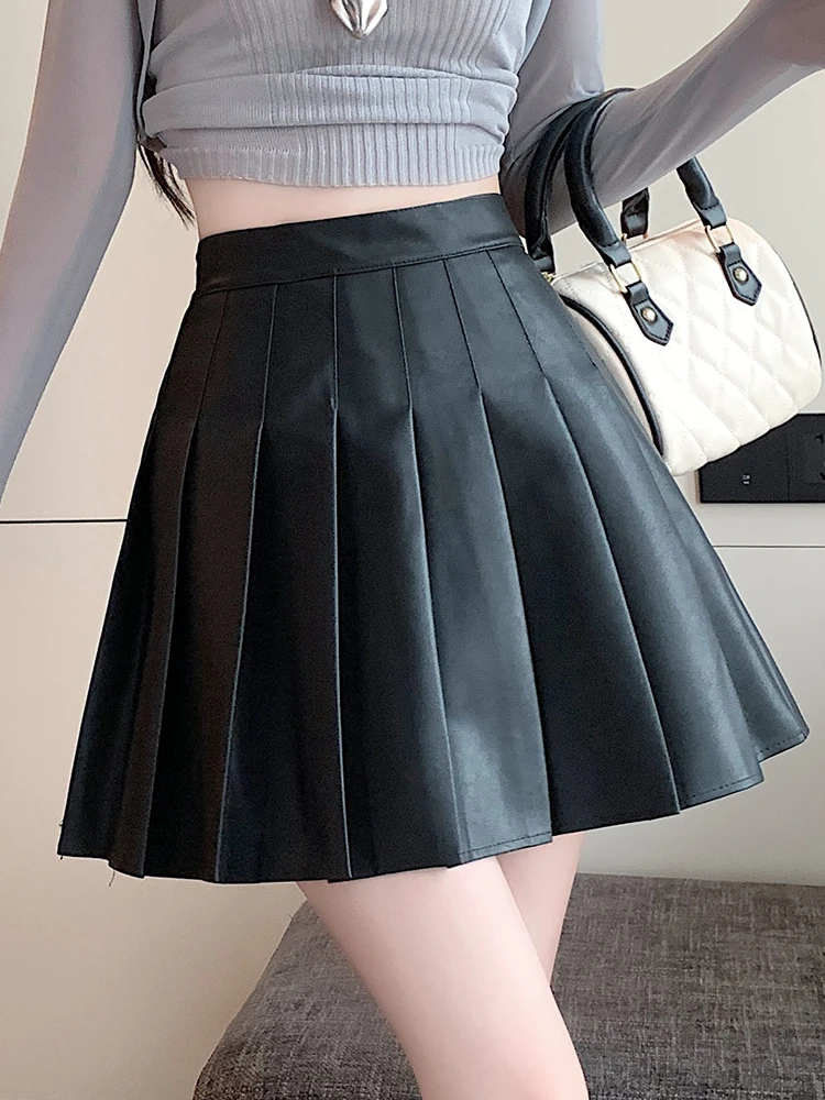 [SOMEWHERE BUTTER]24FW★韓国人気★Classic Pleats Mini Skirt Mini skirt with pleats, Yellow - Sisley