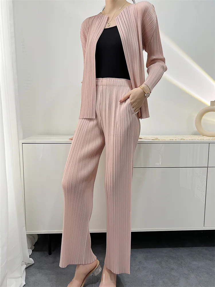 Summer New Casual Pants Simple Loose Comfortable Stretch Pleated Straight Nine Pants Women's Lightweight Fabric 90/95 Cm
