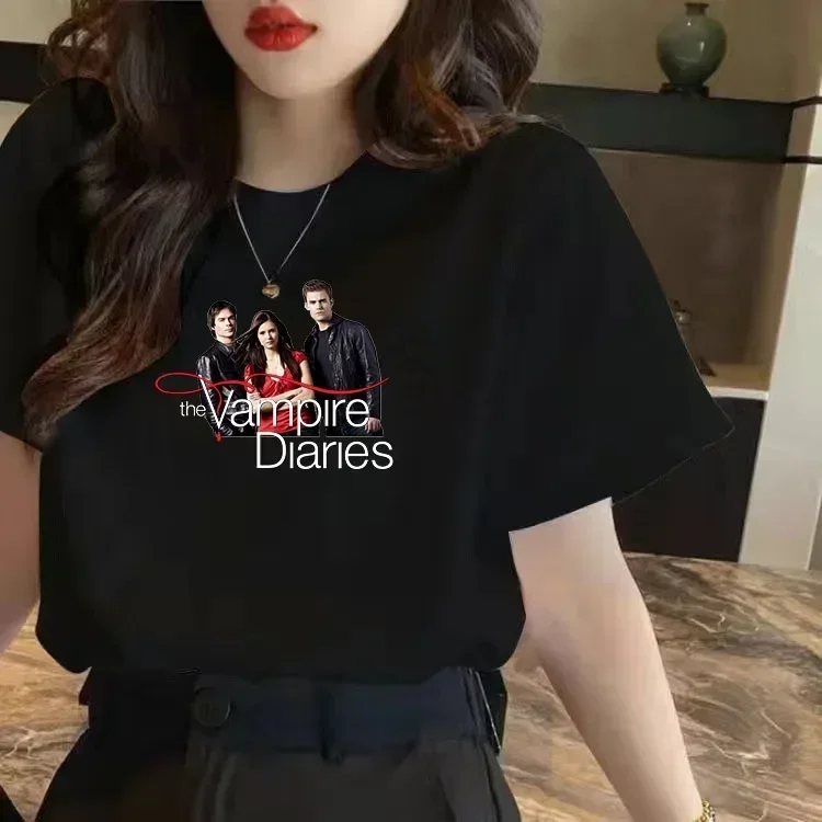 Vampire Diaries Maglietta Harajuku Maglietta da donna divertente per fan Streetwear Ladies Graphic Summer Abbigliamento donna femminile 3