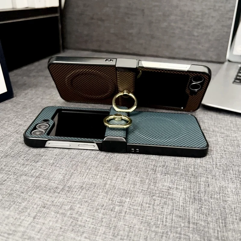 Deluxe Magnetic Phone Case with Ring Stand & Grid Texture - Magsafe Compatible