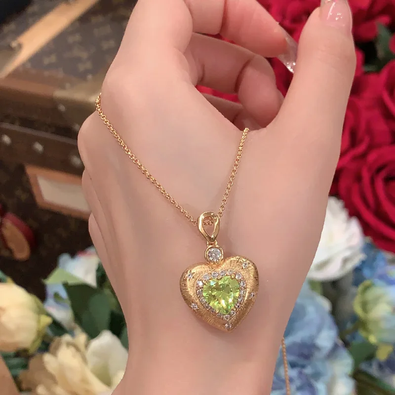 

Женское украшение из серебра 925 пробы с текстурой