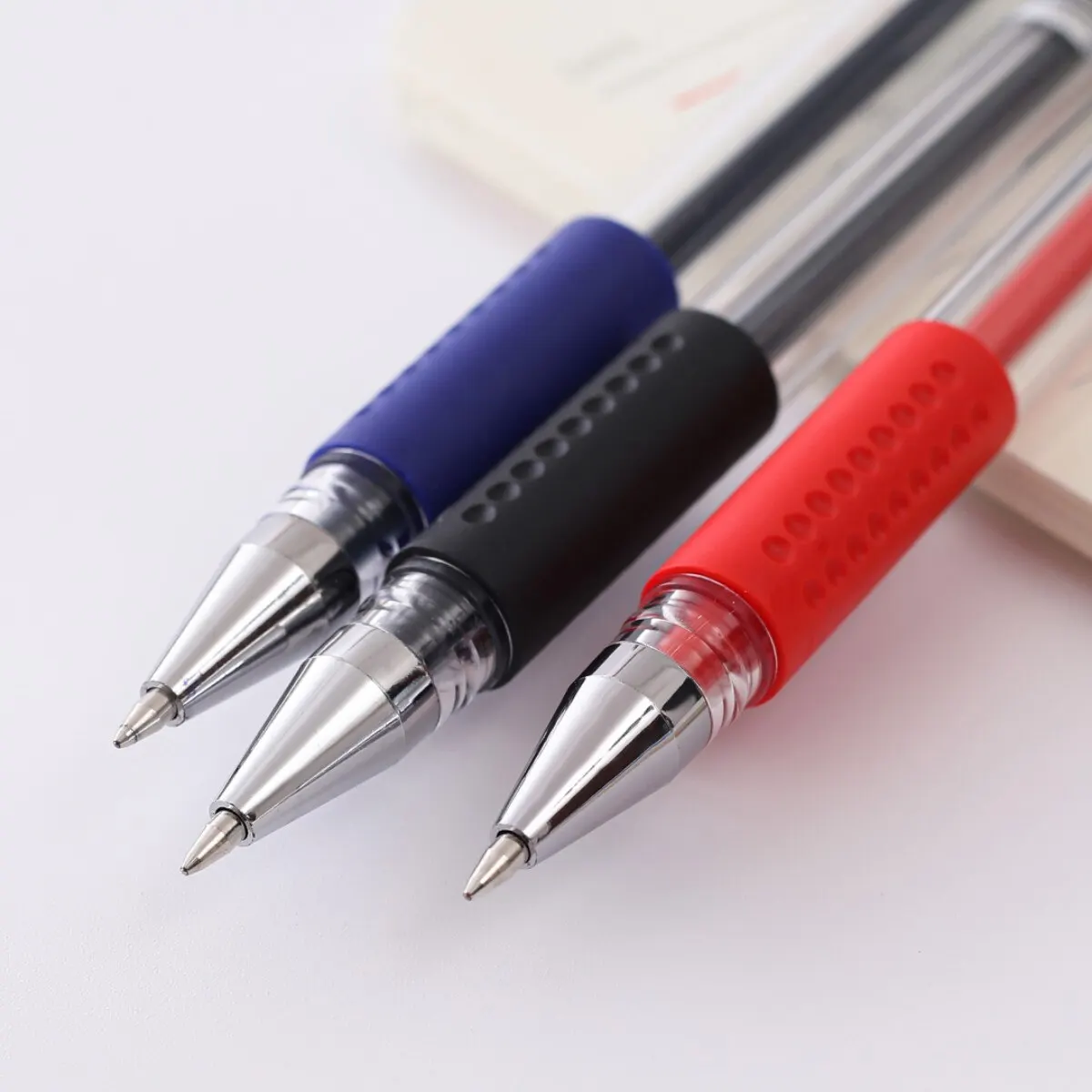 6pcs Gel Pen Set School Supplies Black Blue Red Ink Color 0.5/0.7mm Ballpoint Pen for Students Writing Tool Office Stationery 4