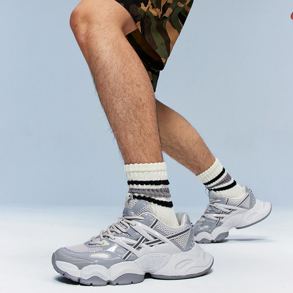 2025 أحذية رياضية ريترو للرجال حذاء كاجوال مع نعل...