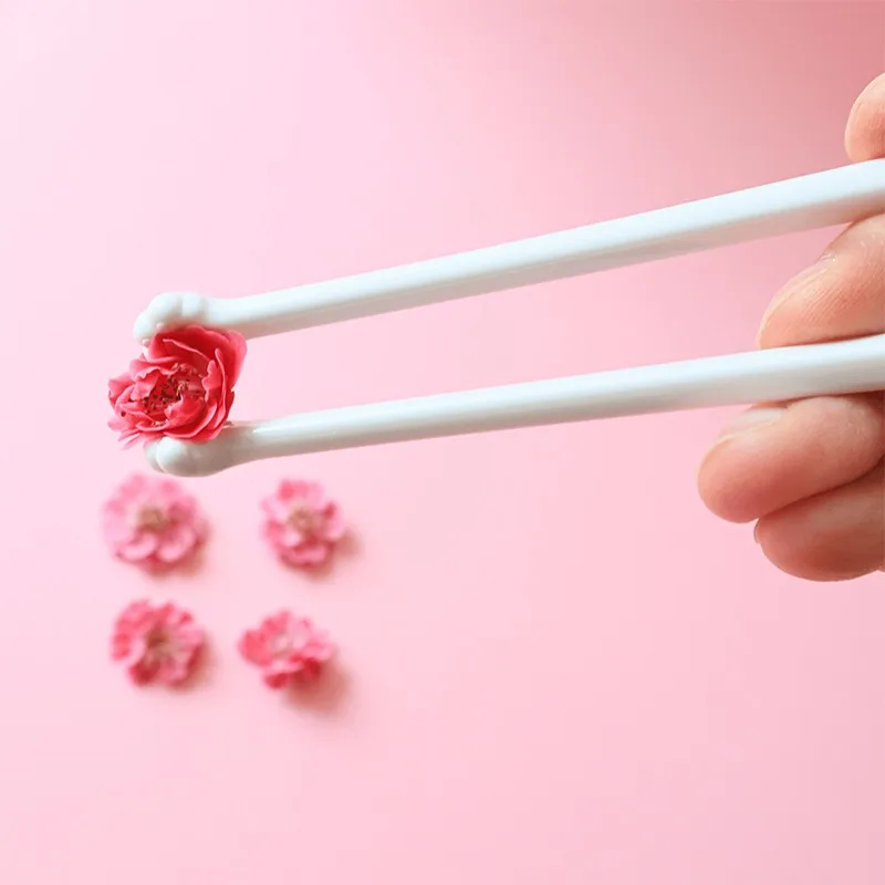 Cat Paw Chopsticks Baby Kids Beginners Eating Helper Home Kitchen Sushi