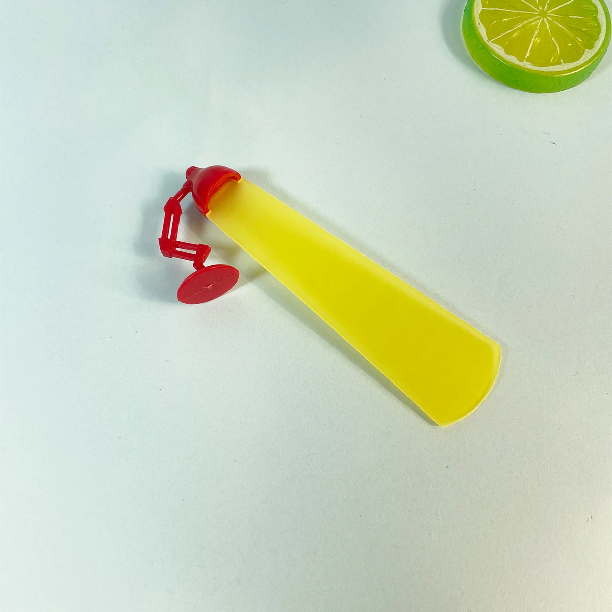 Bookmarks Stationery Supplies Bookmark Page Holder 1Pc Creative Desk Lamp Shaped 3D Plastic Bookmarks
