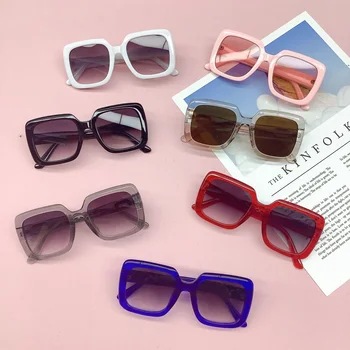 children's sunglasses for travel, UV protection, sun shading, boys and girls' fashion glasses 1