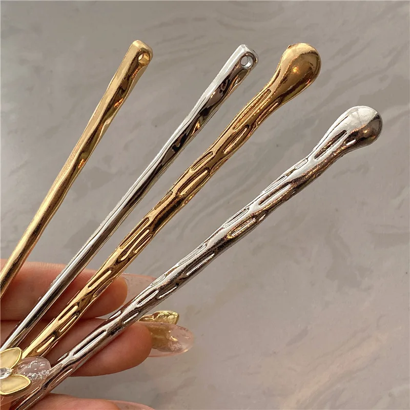 Hair Accessory Fashion Butterfly Hair Sticks Women Metal Hair Clip Pins Minimalist Irregualr Girls Hairpins Bun Maker Headwear