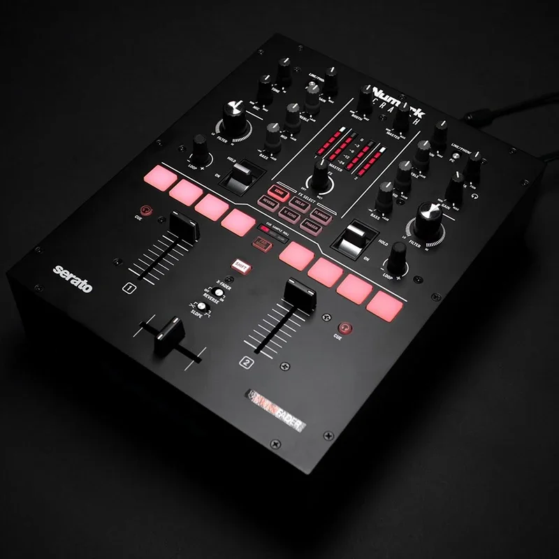 NUMARK Luma SCRATCH Two-way DJ Mixing Console Built-in