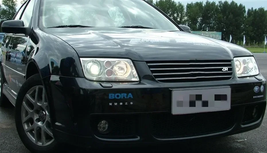 

For Volkswagen Bora 2002 2003 2004 2005 Car Accessories Headlight Cover Transparent Mask Headlamp Shell Lampshade Plexiglass