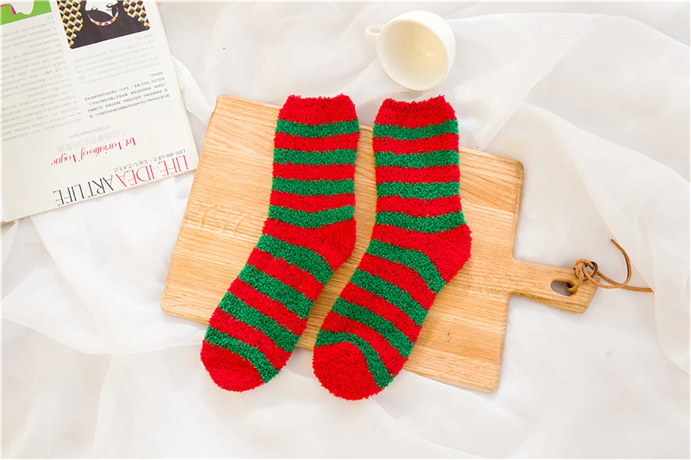 3 Paare/los Weihnachten Verdickung Frauen Schöne Plüsch Warm Halten Schlafen Schlafzimmer Lustige Nette Socken Winter Kawaii Neuheit Geschenk – Detail 12
