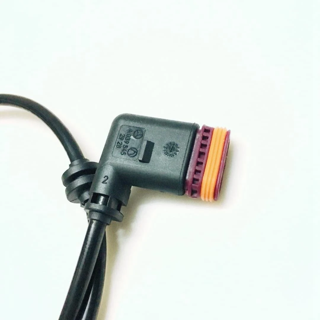 A2215400117 Rear Left Or Right ABS Wheel Speed Sensor for Mercedes