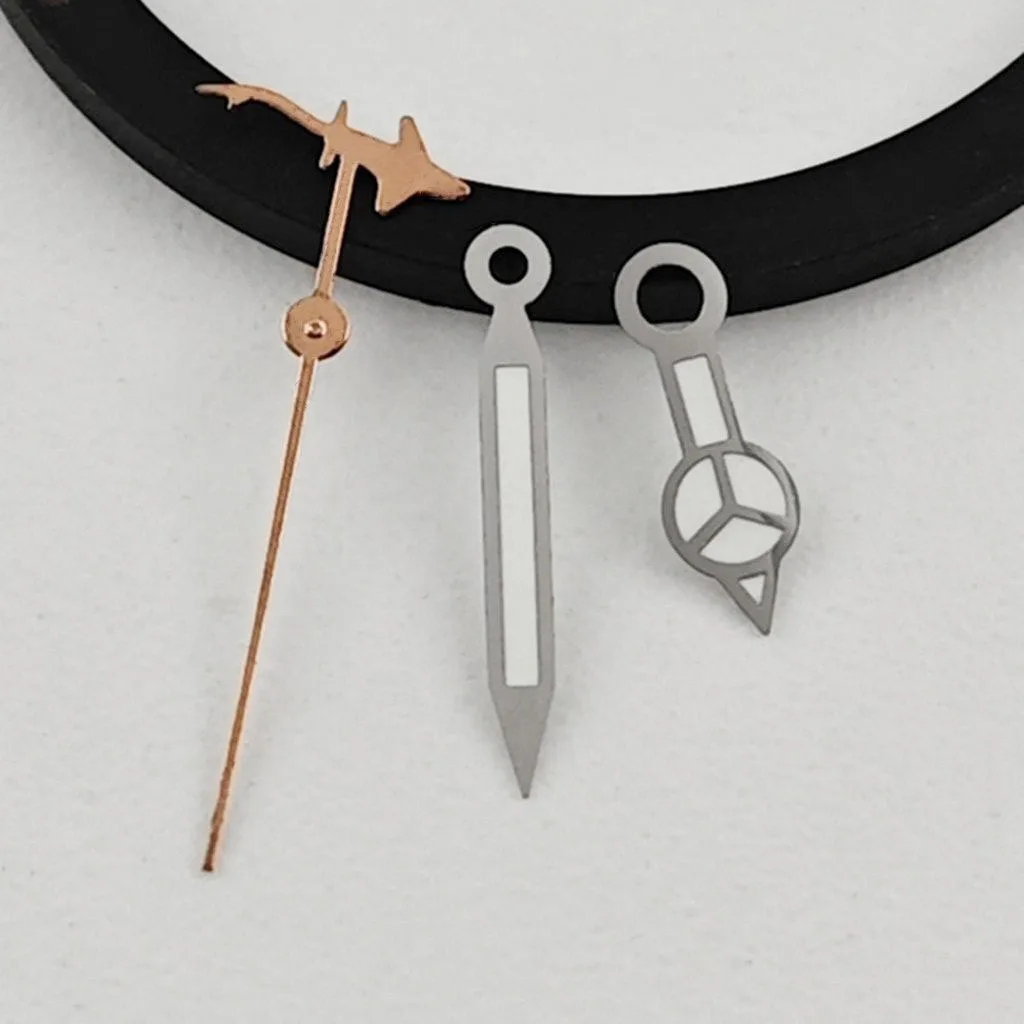 Green Luminous Shark Design Watch Hands with Second Hand Indicator