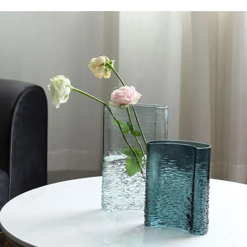 

Curved Transparent Corrugated Glass Vase Desk Decoration Hydroponics Flowers Pots Flower Arrangement Modern Decor Floral Vases