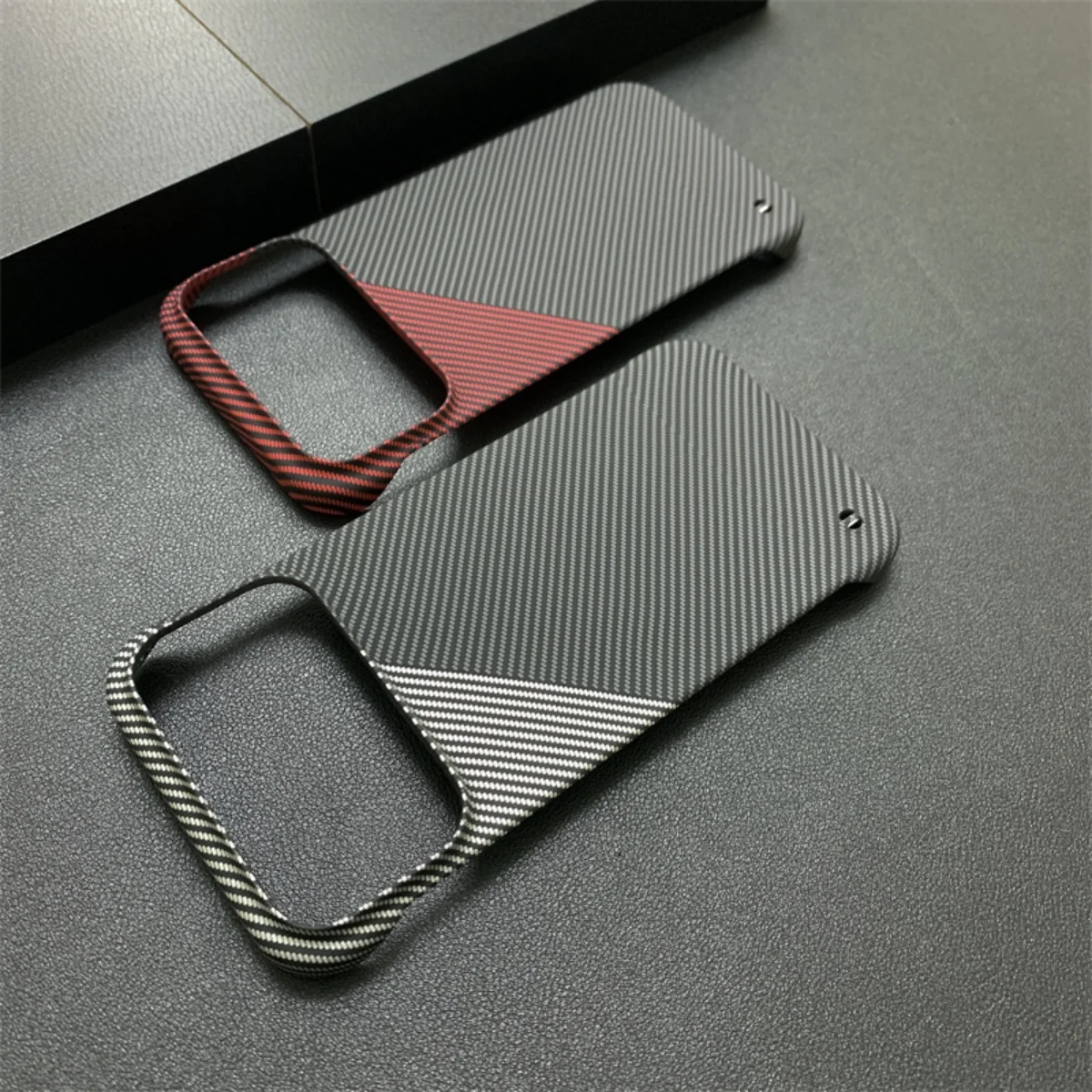 Sleek Carbon Fiber Texture Protective Phone Case with Heat Dissipation