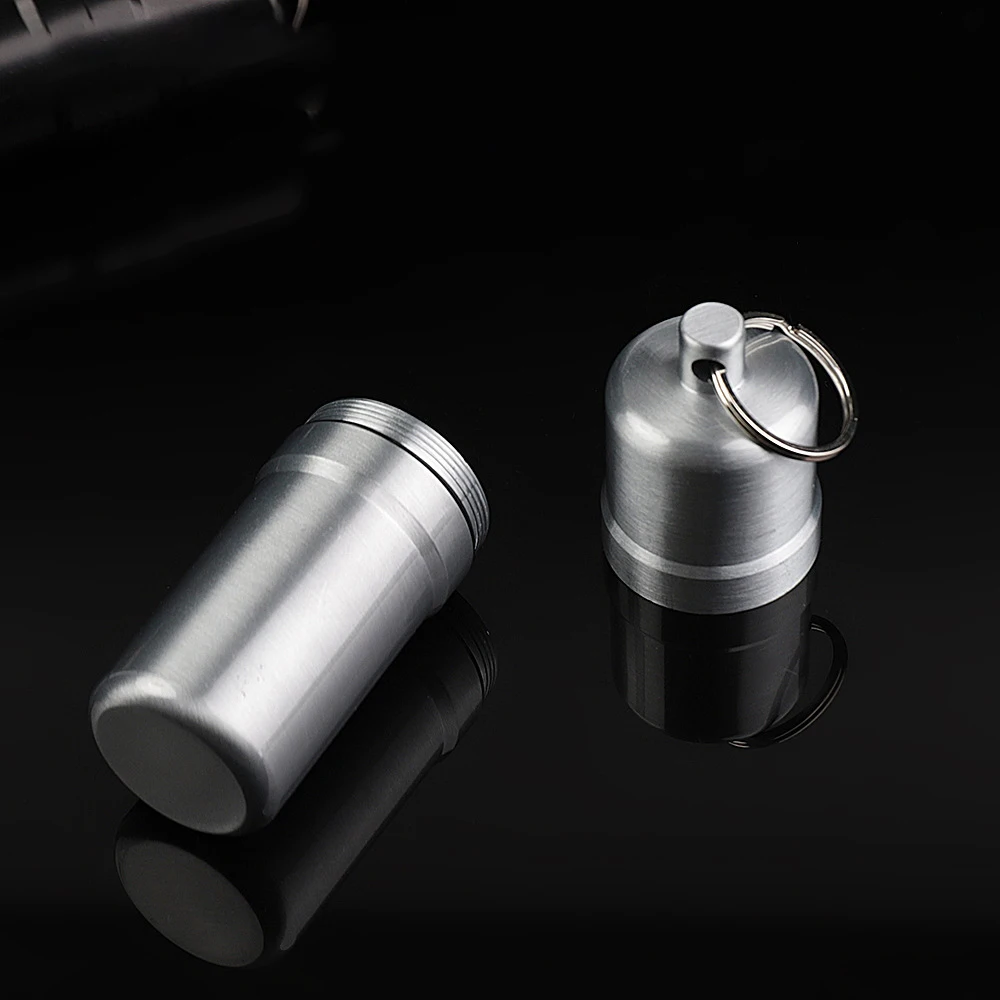 1 pc Metal Cigarette Case with Keychain Portable Mini Waterproof Cigarette Box for Outdoor Travel Silver Tobacco Case 3