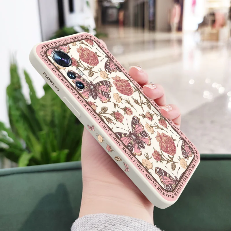 Classicism Flower Design Phone Case