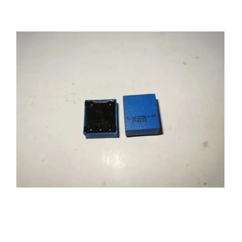 1 Pz Lv25-P/Sp5 Lv 25-P/Sp5 Lv25-P Sensore Di Tensione 10-500V 10Ma Nuovo Originale