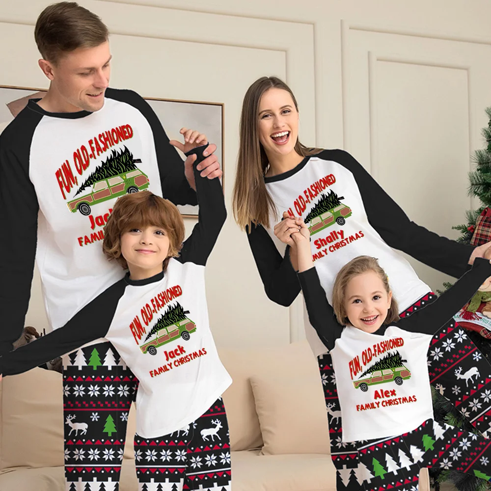 thumbnail image 2 of Camisetas navideñas familiares divertidas y antiguas Camisetas navideñas personalizadas con nombre a juego Pijamas navideños familiares, 2 of 5