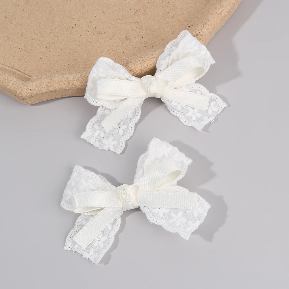 2Pcs/Set Girls Cute Solid Flower Hair Clips White Floral Embroidery Bow Barrette For Children Baby Sweet Headwear Accessories