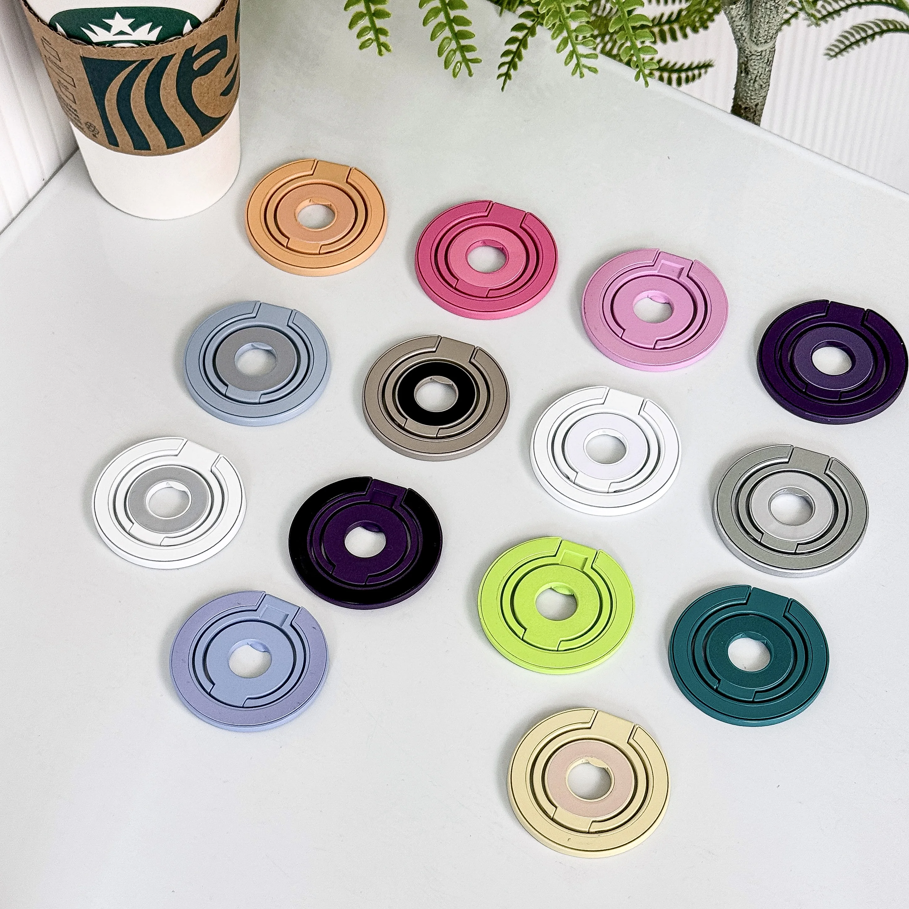 Dual-Sided Magnetic Tri-Fold Ring Phone Stand Holder - Portable Design