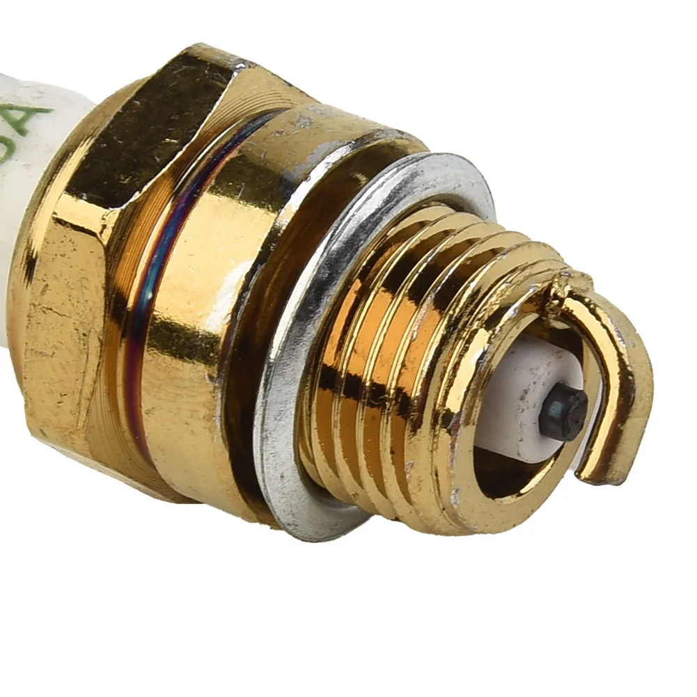 BM6A Spark Plug Glow Plug Replacement Chainsaw Lawn Mower Grass Strimmer M7/L7T/CJ8/1560 Accessories spark plug
