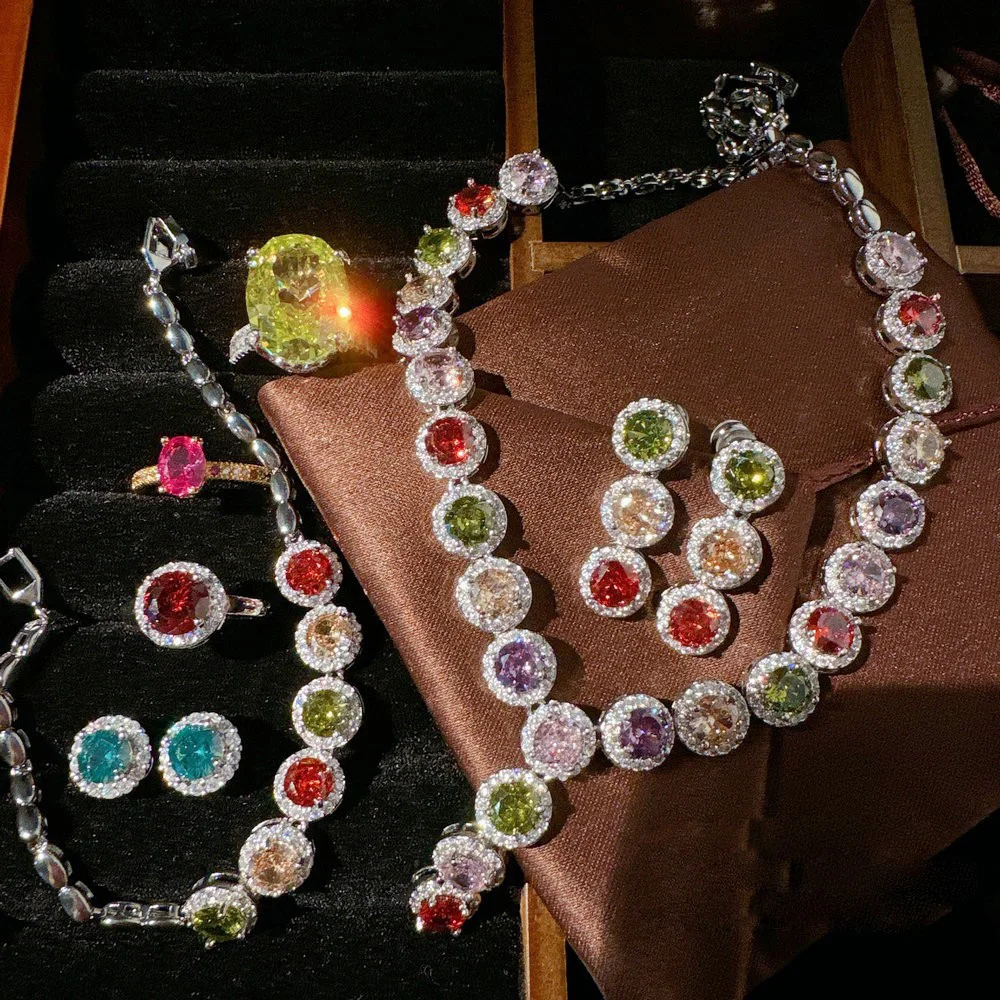 Univision: Savvy Cie Collar Con Piedra Natal Tipo Cojín Chapado En Oro De 18 Quilates 9