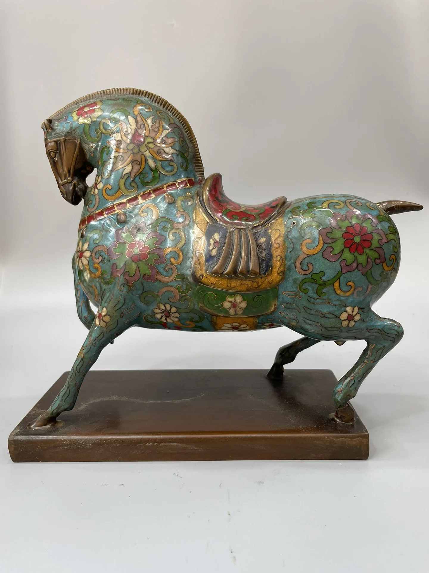 

9"Tibetan Temple Collection Old Bronze Cloisonne Enamel Floral Texture Base Zodiac Horse Tang Ma win instant success Ornaments