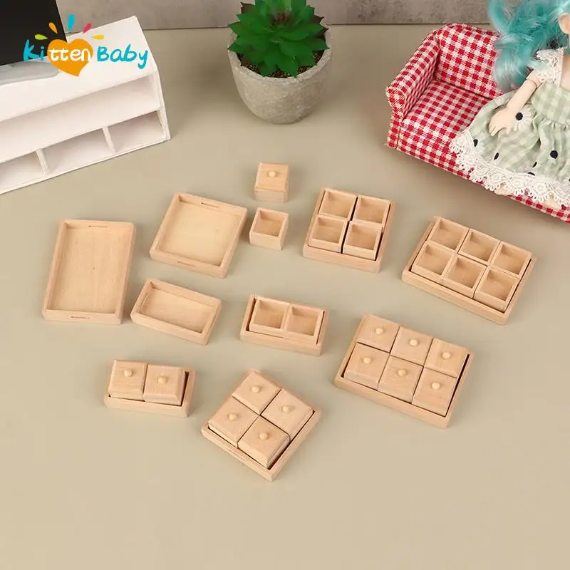 1:12 Dollhouse Miniature Wooden Tray with Compartment Food Box and Lid Livingroom Bedroom Furniture Dollhouse Accessories Decor