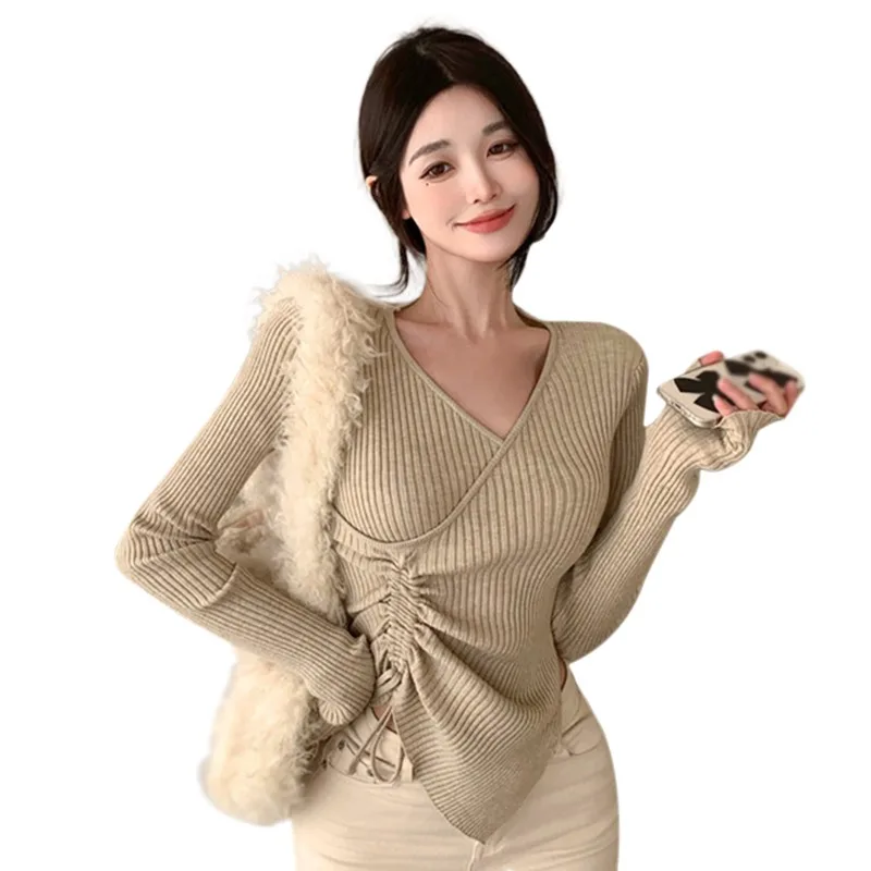 

Women V Neck Knit Crop Sweaters Long Sleeve V Back Ribbed Hem Pullover Sweater