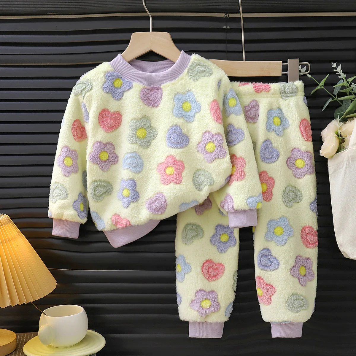 Outono inverno pijamas de flanela para meninas meninos manga longa topos + calças ternos moda casa roupas do bebê criança sono traje