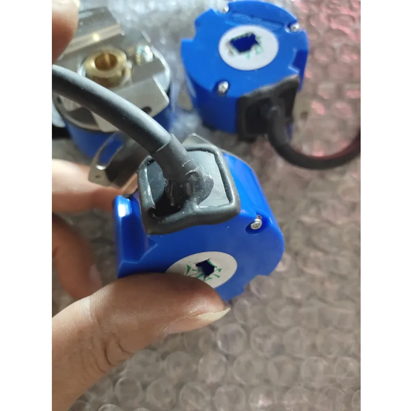

Encoders TS5700N8501 Used In Good Condition