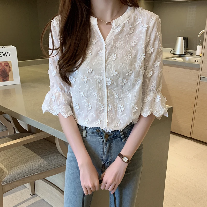 2023 Elegant Blouses Summer New Stereoscopic Embroidered White Lace Shirt  Cotton Blouse Floral Short Sleeve Woman's Shirt 9638