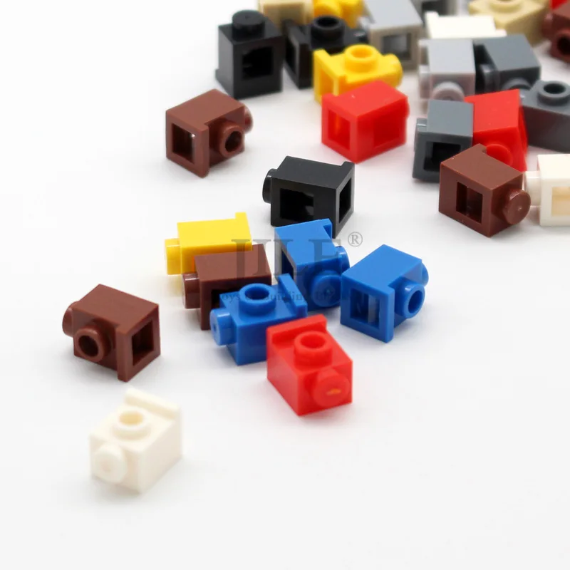 30pcs Moc 빌딩 블록 벽돌 수정 된 1x1 헤드 라이트 4070 DIY 클래식 크리 에이 티브 Enlighten 호환 조립 입자